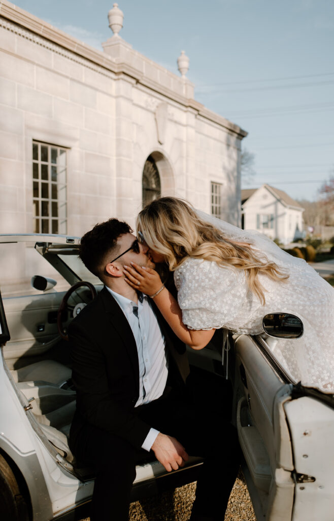 Classy summer engagement session outfit ideas.