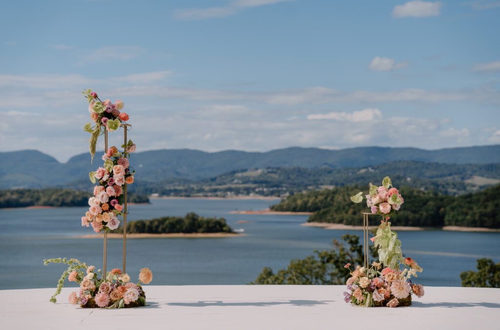 Ceremony floral arrangement ideas for summer wedding. 