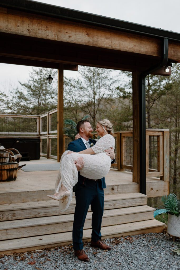 Smoky Mountain elopement ideas.
