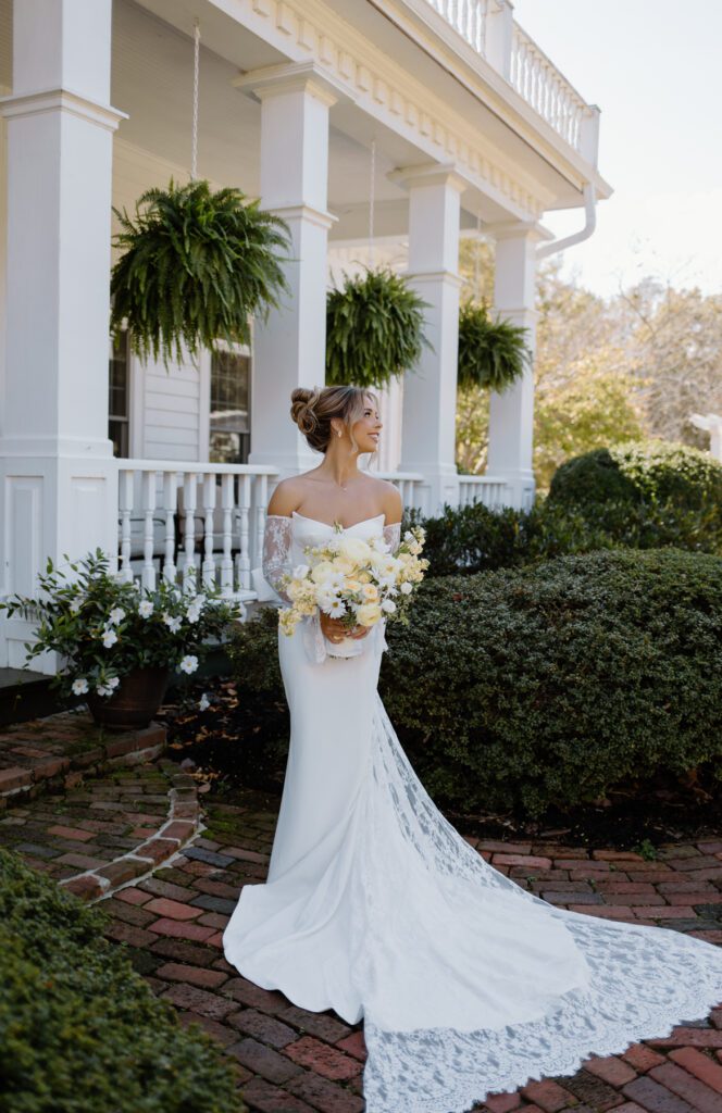 Bridal portraits at East Tennessee Wedding Venue, Whitestone Inn.