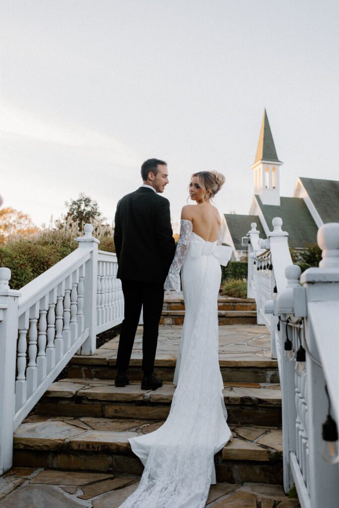 Bride and groom portraits at East Tennessee Wedding venue, Whitestone Inn.