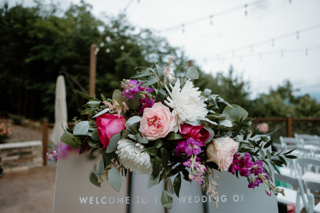 Summer bouquet by Smoky Mountain wedding florist, Melissa Timm Designs.